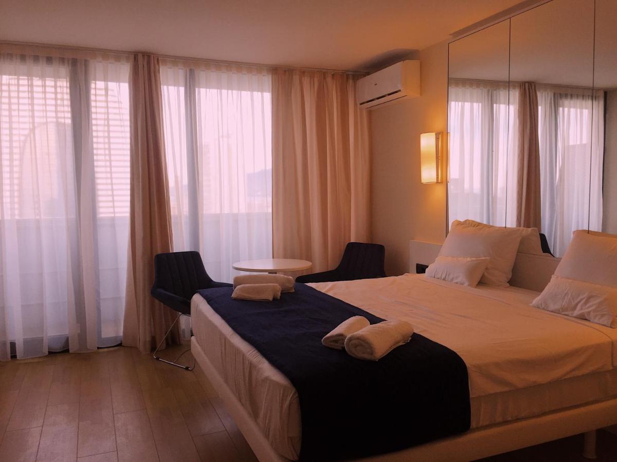 Orbi City Apartment Batumi Ngoại thất bức ảnh